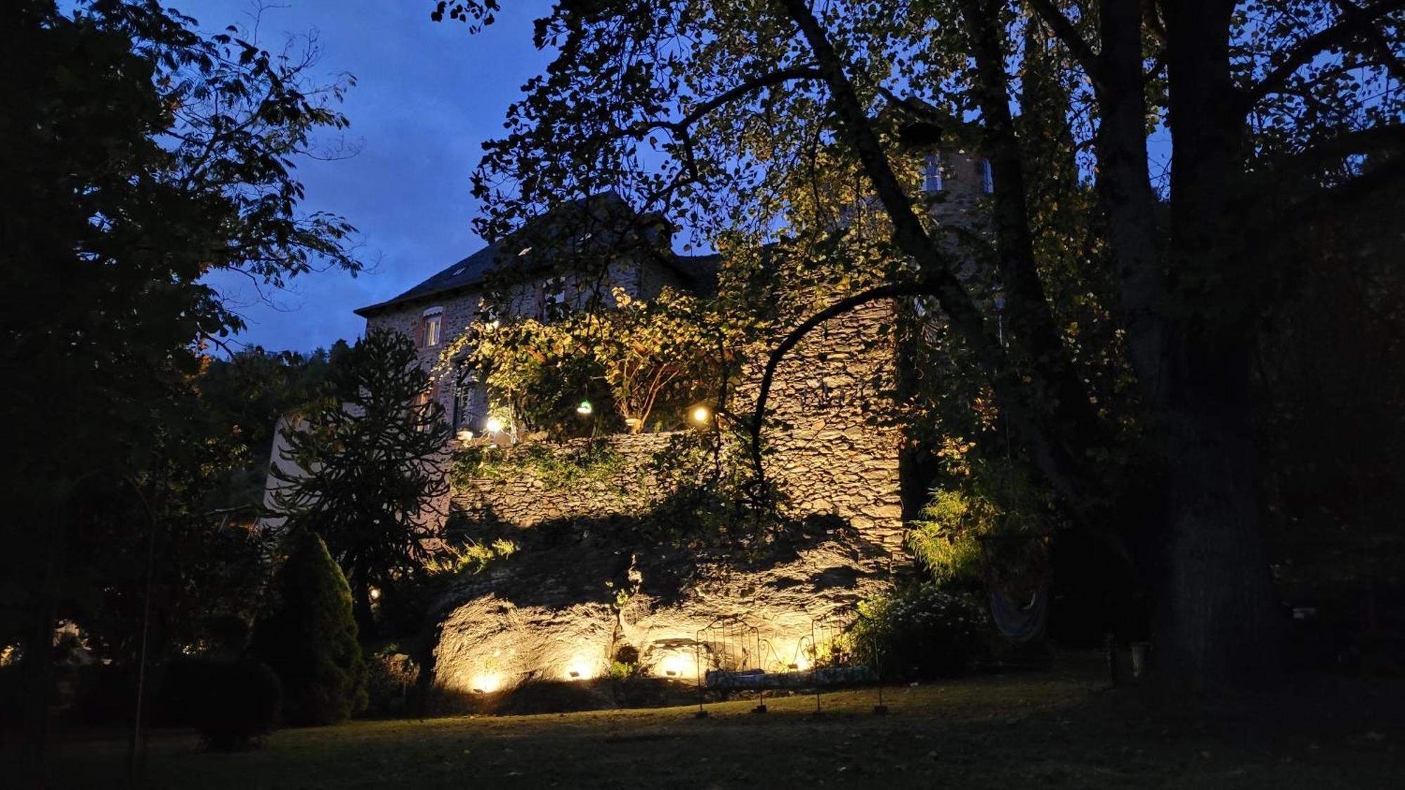 Bed and Breakfast Manoir des Pélies Conques Habitación foto