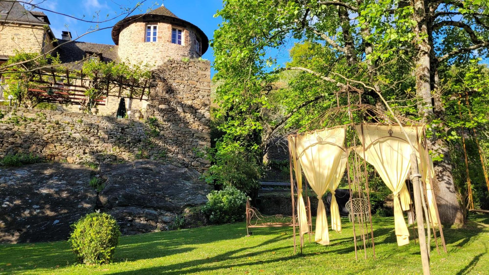 Bed and Breakfast Manoir des Pélies Conques Exterior foto